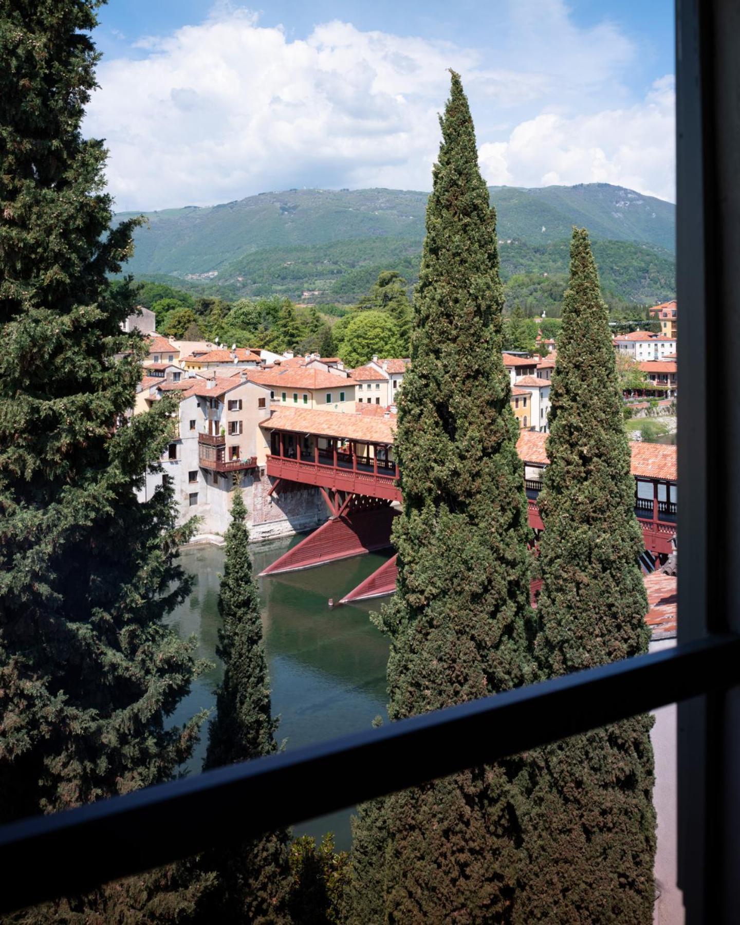 Le 33 Bed & Breakfast Bassano del Grappa Exterior photo